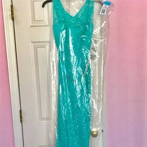 Evening Gown/Prom Dress